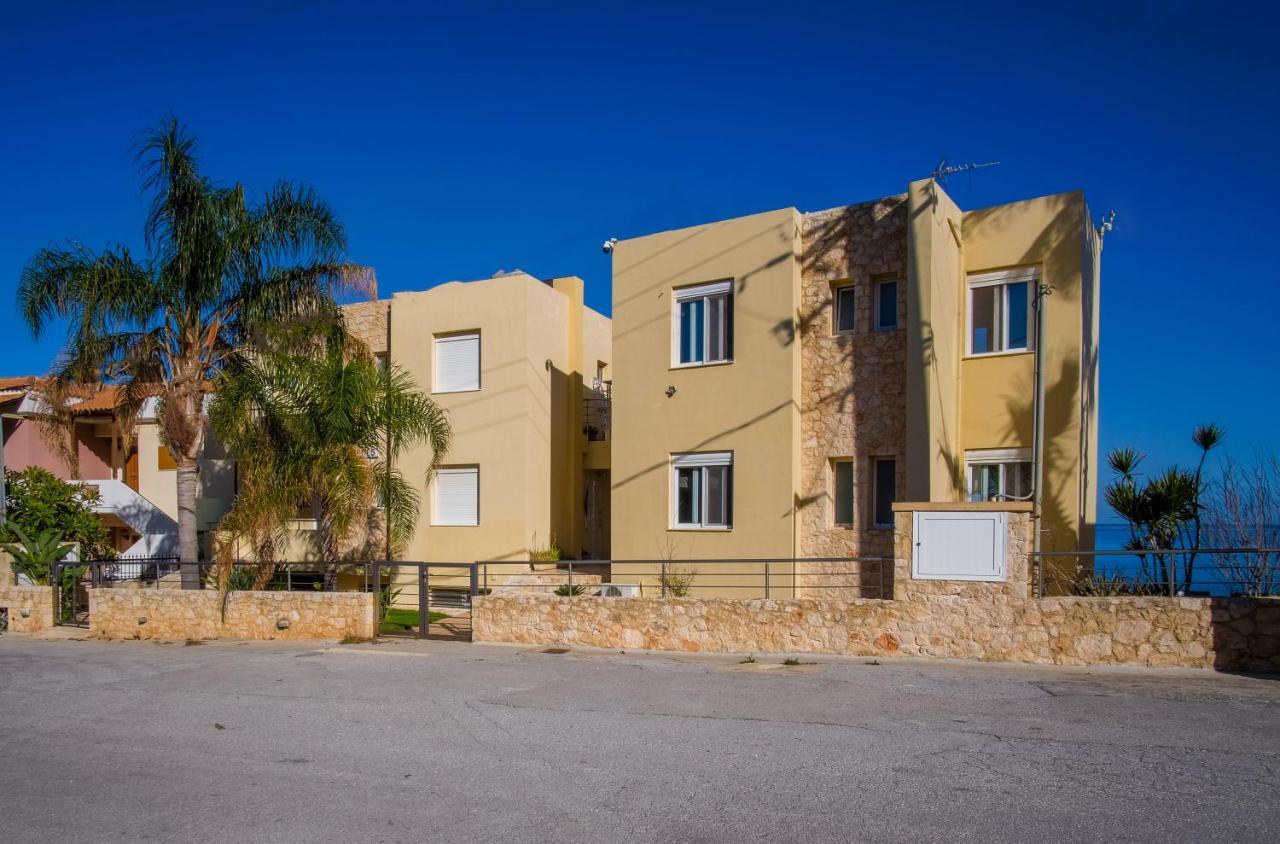 Blue Holiday home Agia Marina (Crete)