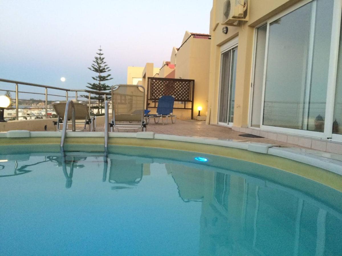 Blue Holiday home